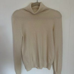 Cashmere Turtle Neck